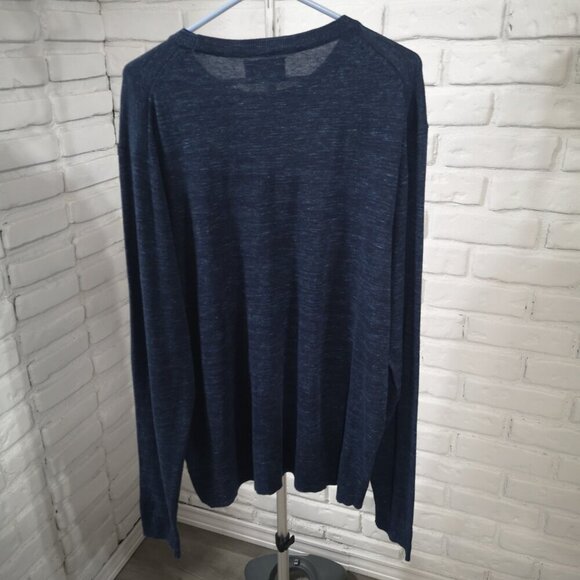 Old Navy Men's Size XL Lightweight Navy with Teal Specs Crew Neck Sweater - Picture 2 of 8